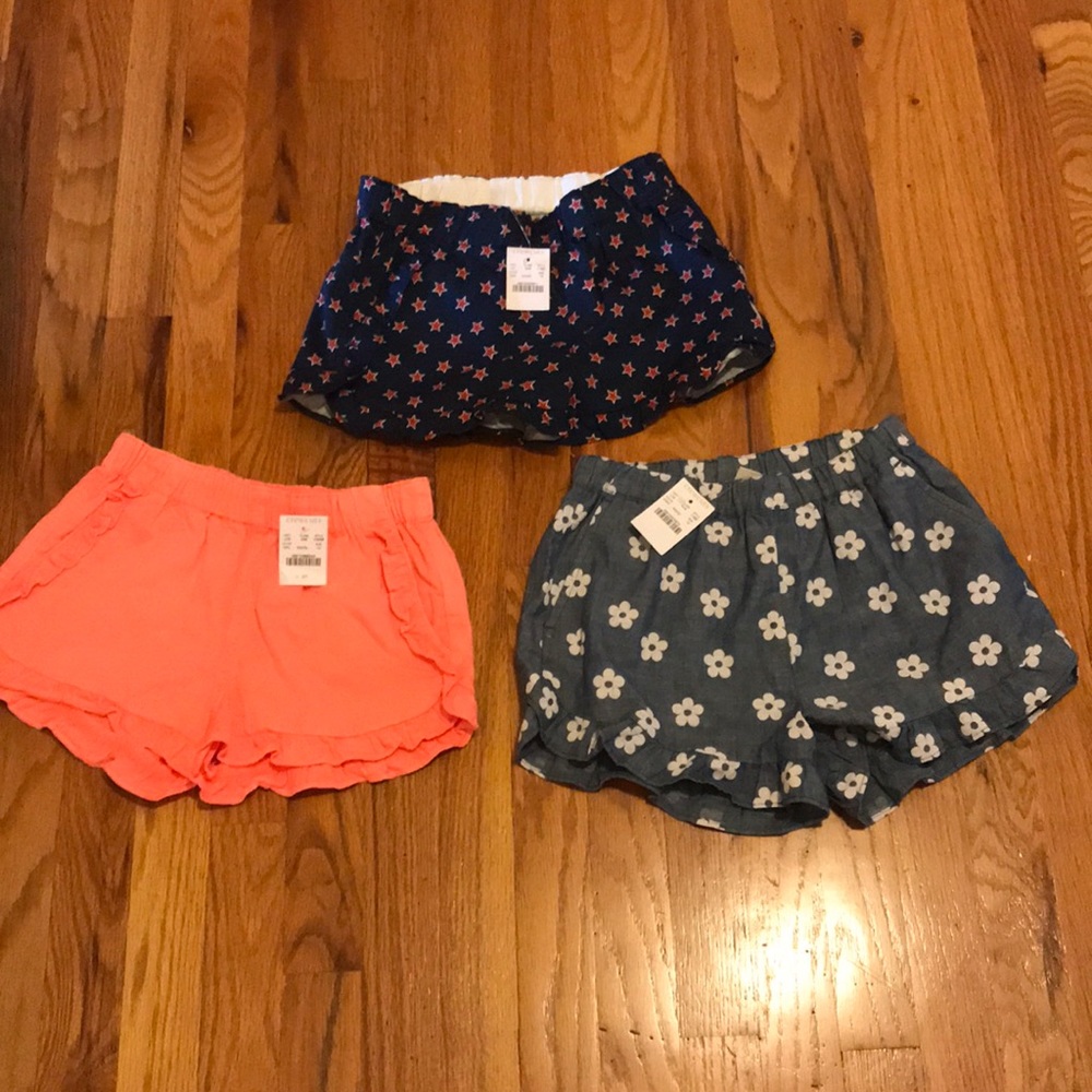3 pairs of brand new girls Crewcuts shorts